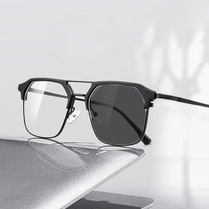 2-in-1 Photochromic Smart Glasses – Auto Darkening UV Protection Eyewear